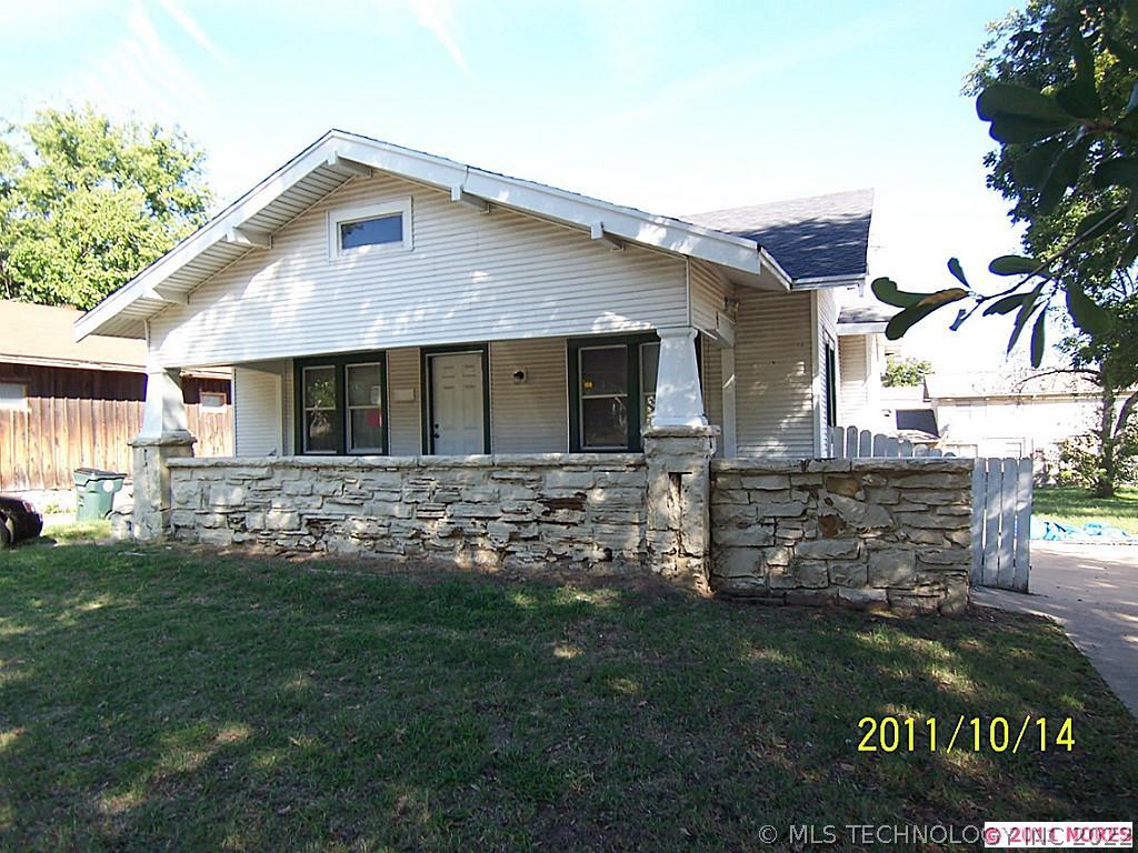 1413 E 8th Street Property Photo 1