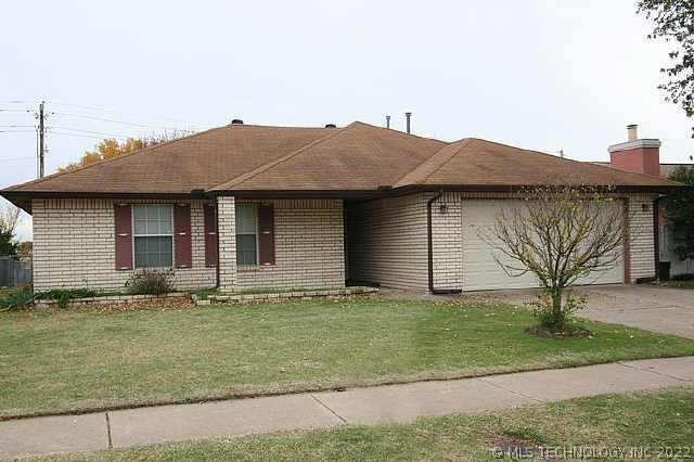 13812 E 19th Place Property Photo 1