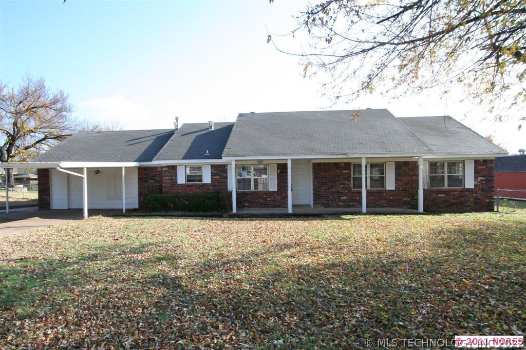 1607 Ledbetter Drive Property Photo 1