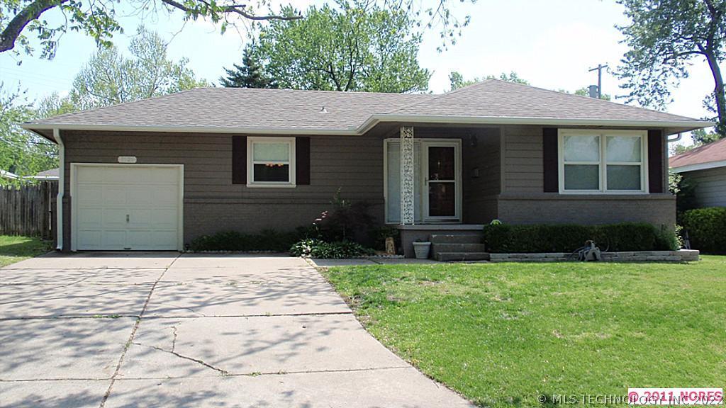 3525 S Sandusky Avenue Property Photo 1
