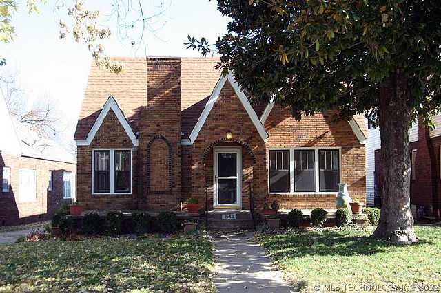 1543 S Gary Avenue Property Photo 1
