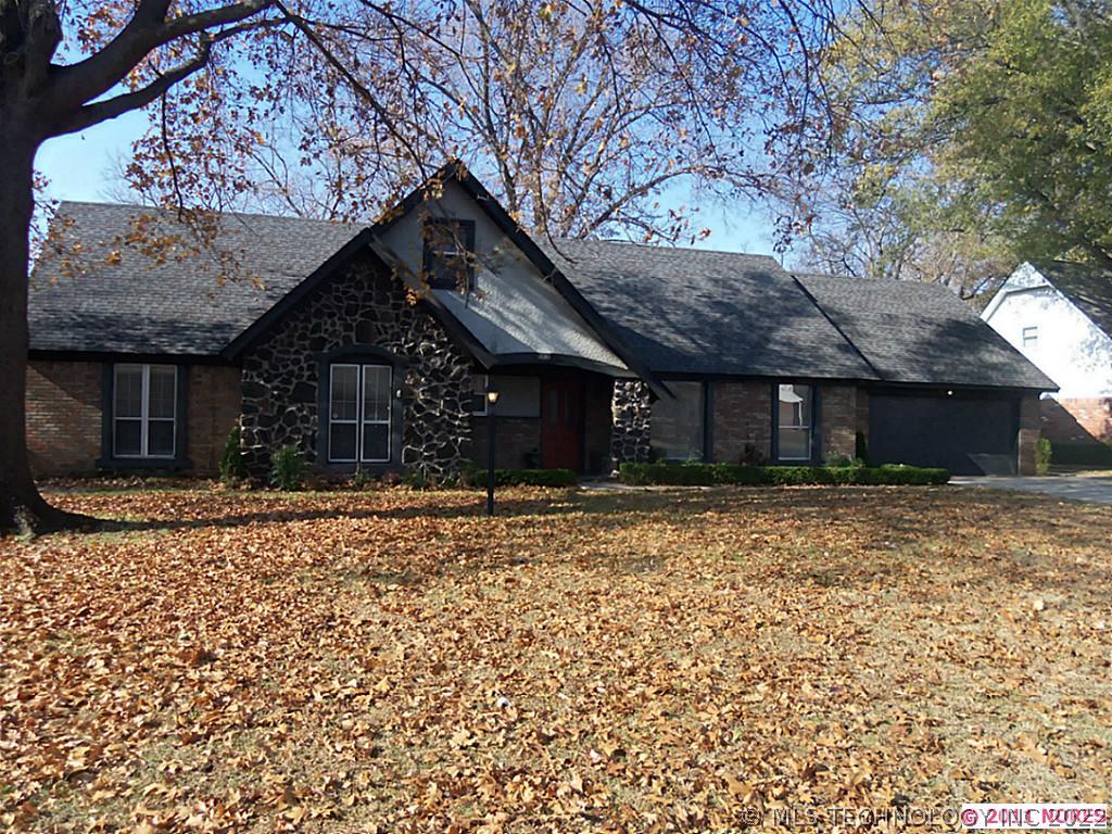 8410 Willow Springs Court Property Photo 1
