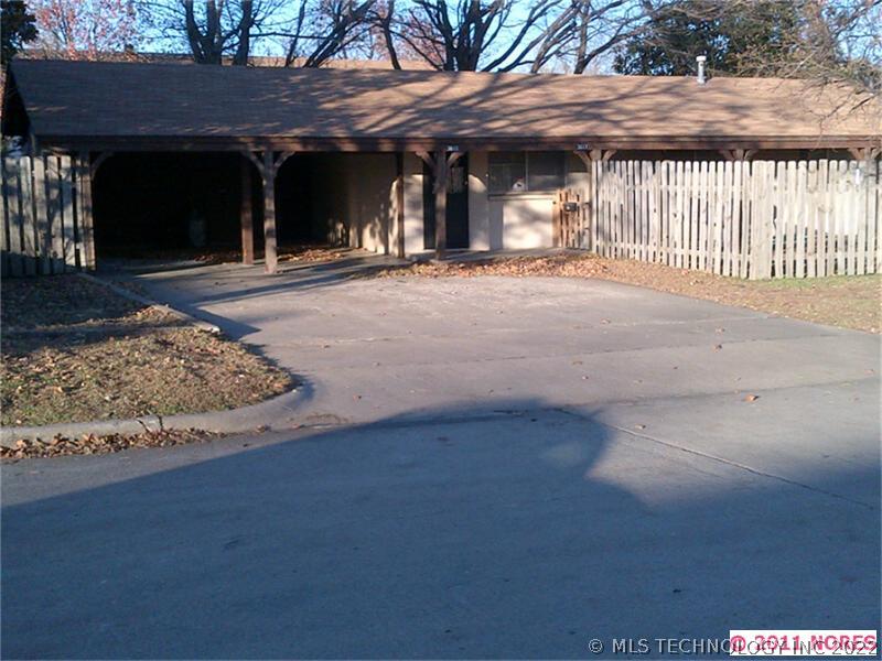 3613 E 3rd Street Property Photo 1