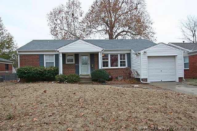 4932 S Newport Avenue Property Photo 1