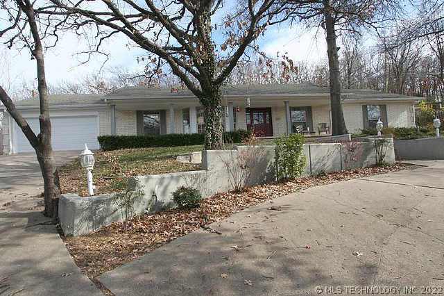7843 S Harvard Avenue Property Photo 1