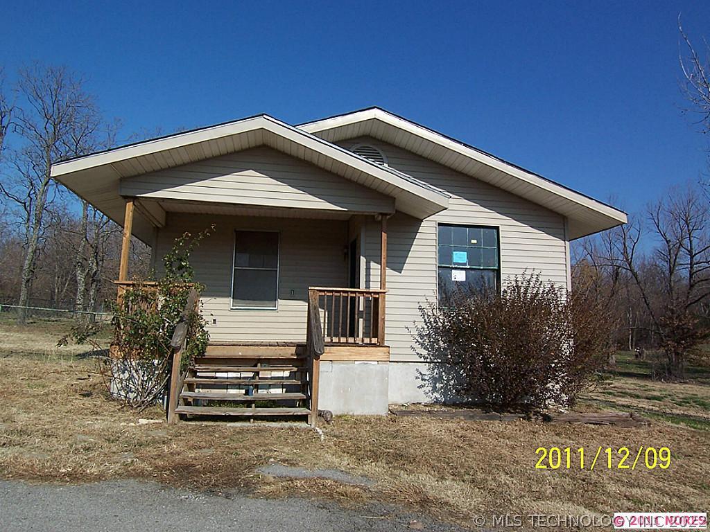 21481 E 45th Street Property Photo 1