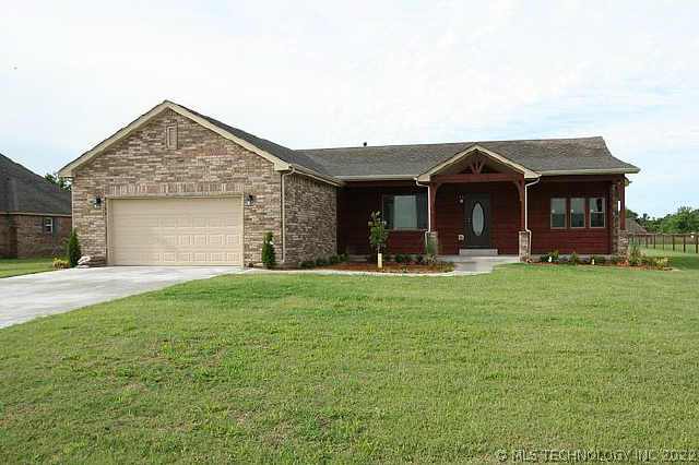 18 Eagle Drive Property Photo 1
