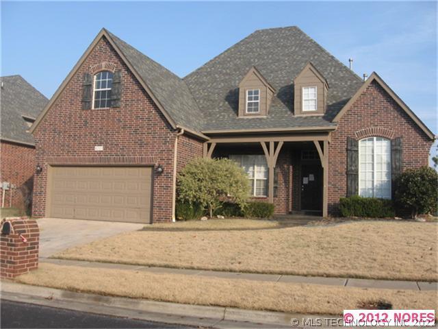 4209 S Palm Avenue Property Photo 1