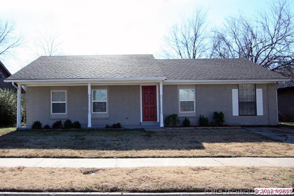 13322 E 28th Street Property Photo 1