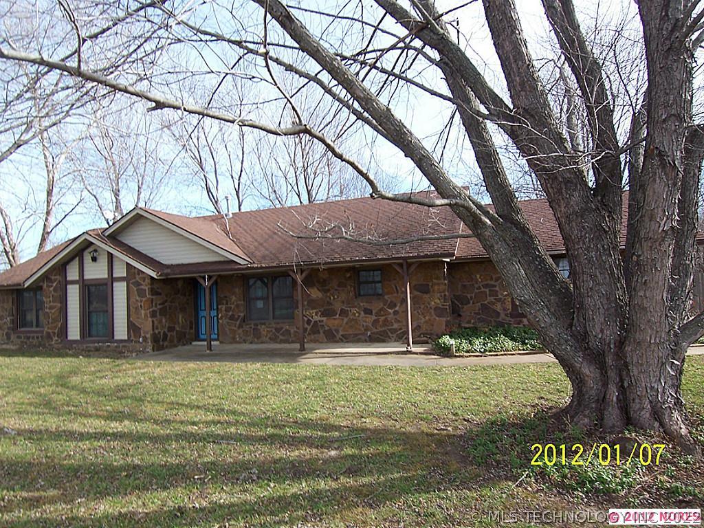 24303 S 4100 Road Property Photo 1