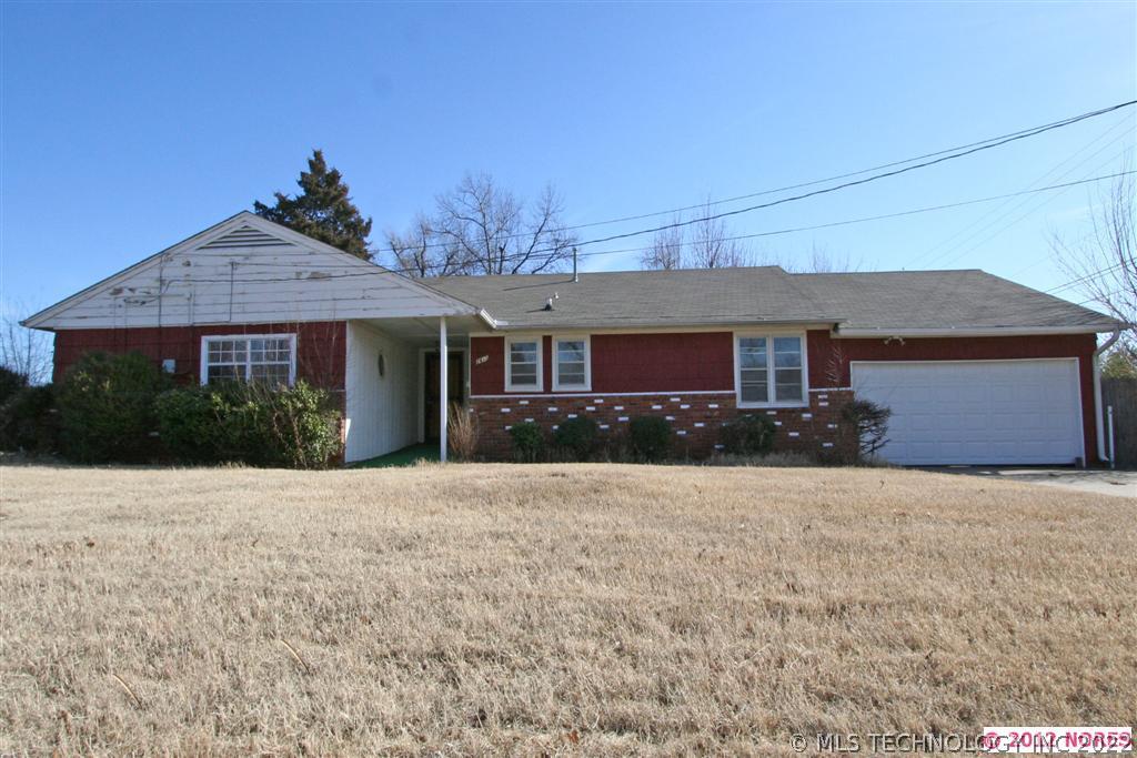 2615 N Cheyenne Avenue Property Photo 1