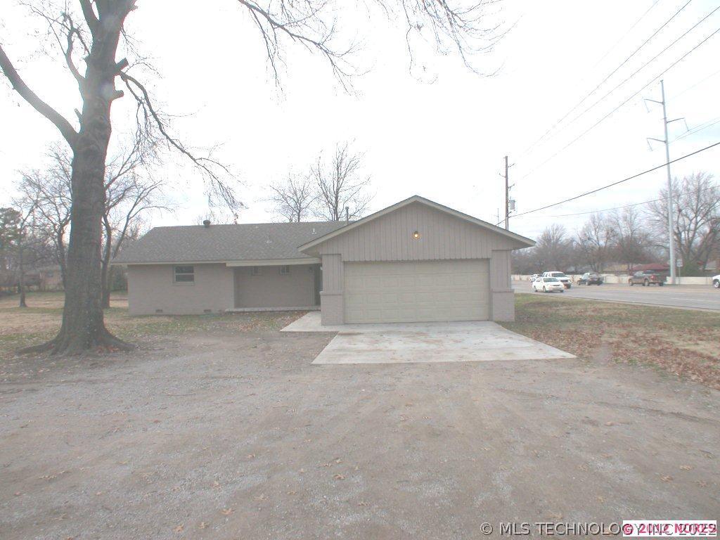 10720-30 E 21st Street Property Photo 1