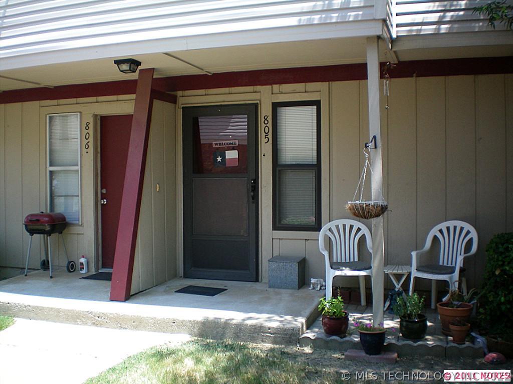 2209 E 66th Place 805 Property Photo 1