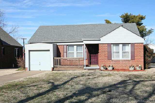 3503 E 12th Street Property Photo 1