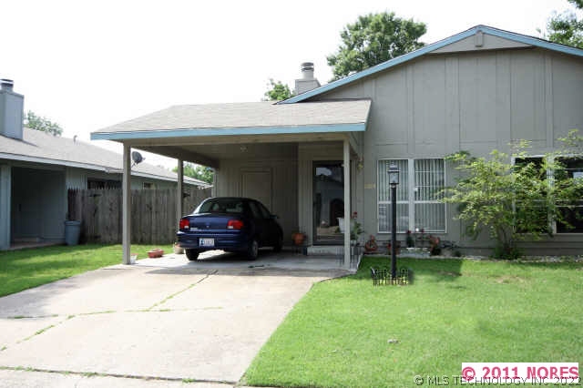 11014 E 16th Street Property Photo 1