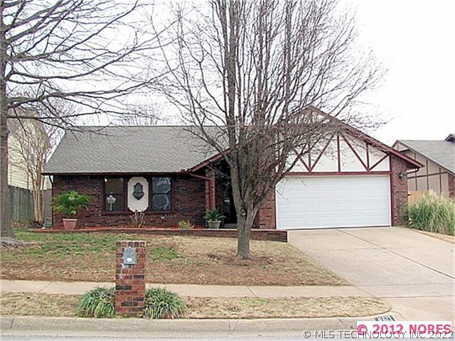 8613 S 87th East Avenue Property Photo 1