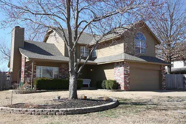 6304 S Birch Avenue Property Photo 1