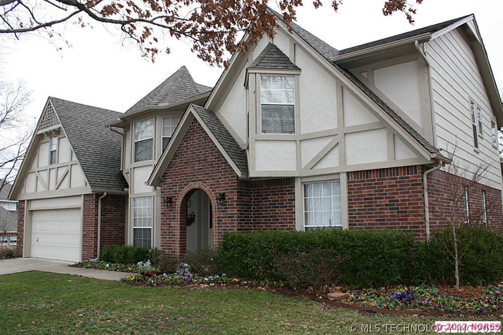 4307 Whispering Creek Drive Property Photo 1