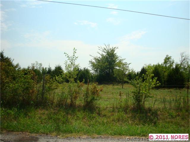 E 126th Street North Property Photo 1