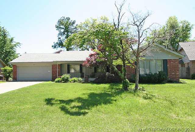 6112 E 50th Street Property Photo 1