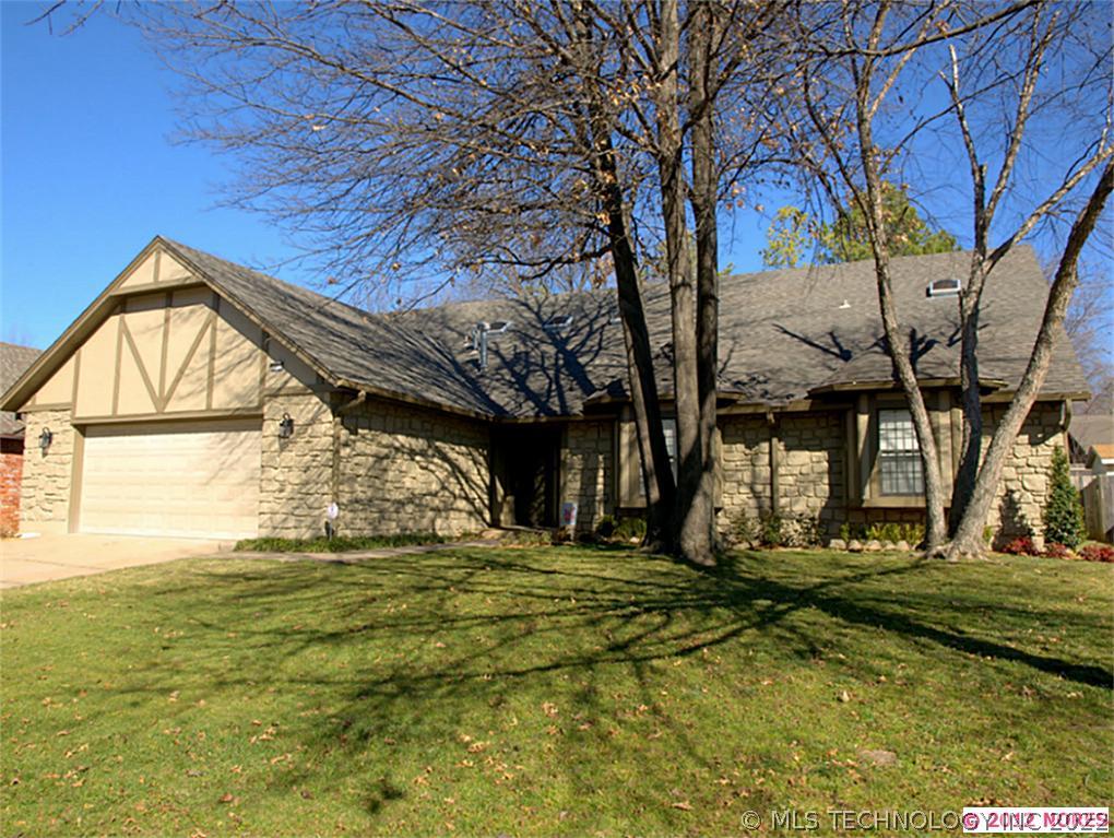 6013 E 79th Street Property Photo 1