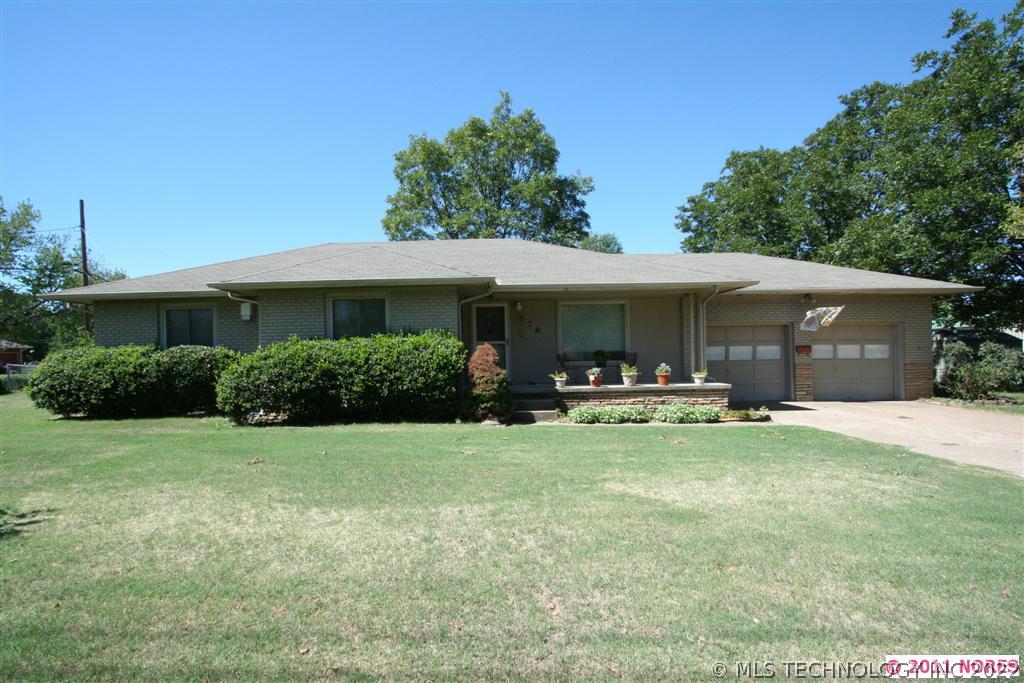 576 S 89th East Avenue Property Photo 1