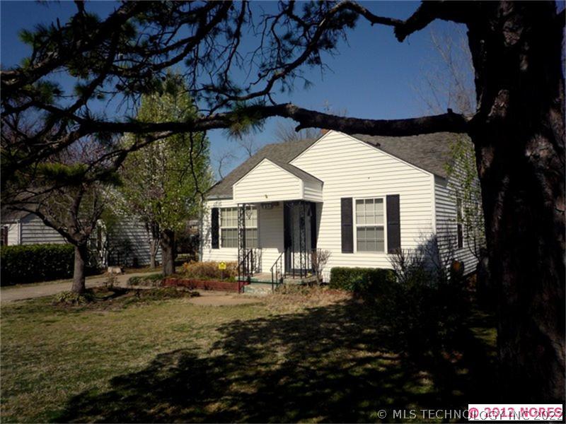 410 E Broadway Street Property Photo 1