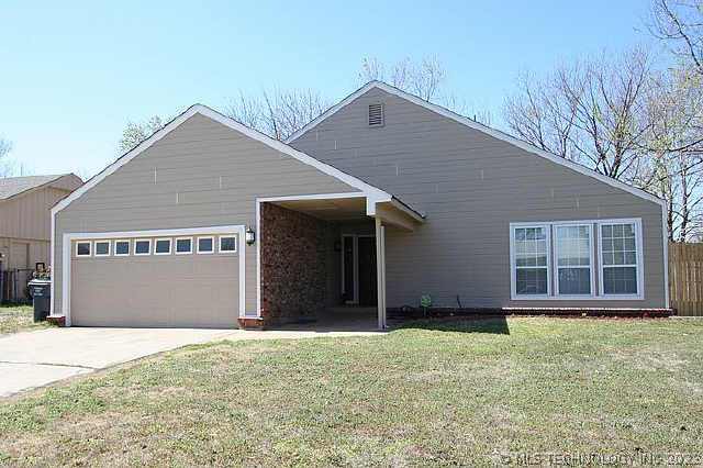 11428 S Emerson Avenue Property Photo 1