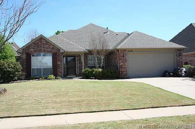 2439 S Redwood Place Property Photo 1