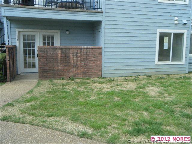 1802 E 66th Place 113/f Property Photo 1
