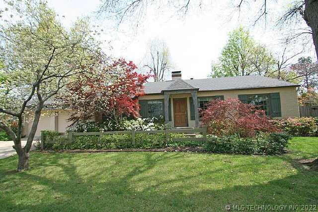 2863 S Gary Avenue Property Photo 1