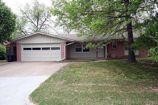 4835 S 85th East Avenue Property Photo 1