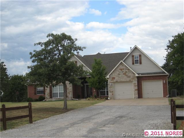 15603 Cherokee Boulevard Property Photo 1