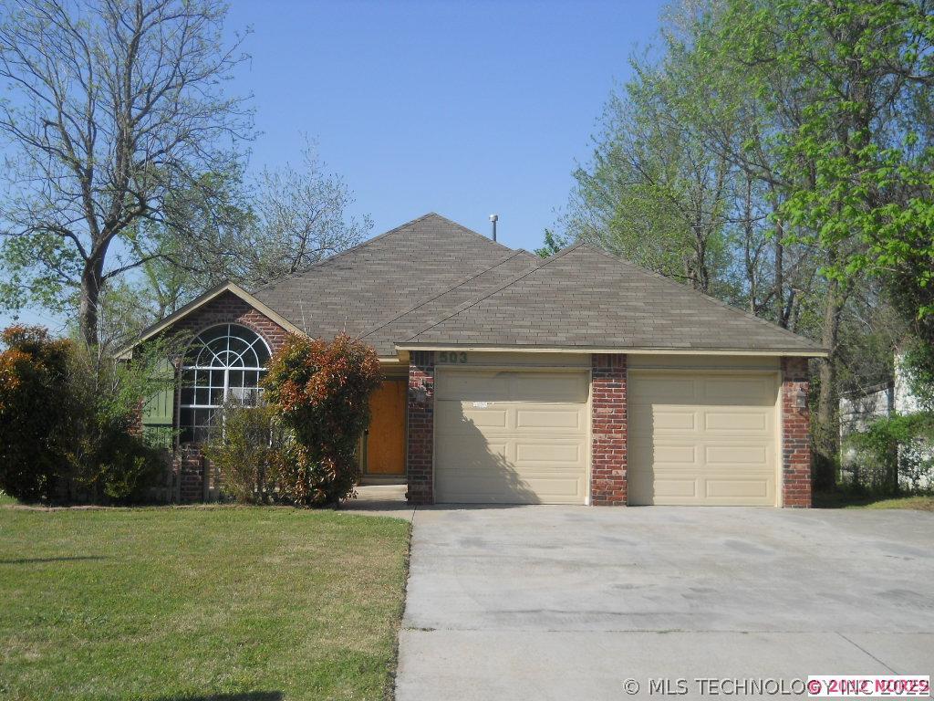 503 E Seminole Place Property Photo 1