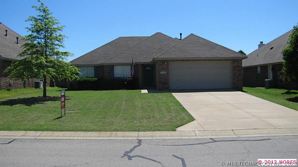 19606 E 49th Place Property Photo 1