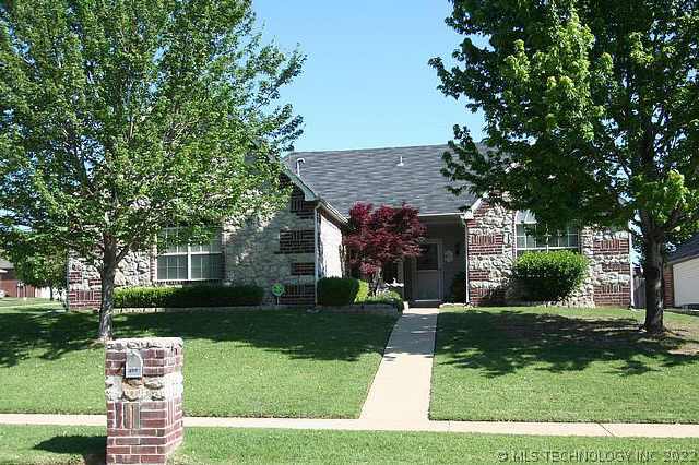 920 W Inglewood Street Property Photo 1