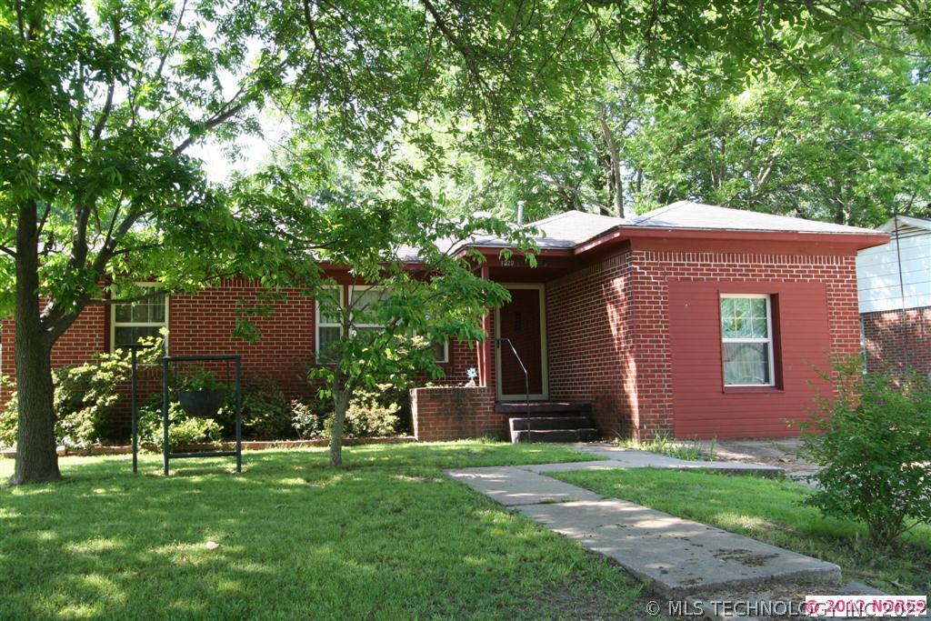 1320 Ne 4th Street Property Photo 1