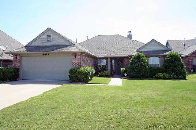 15623 S Birch Avenue Property Photo 1