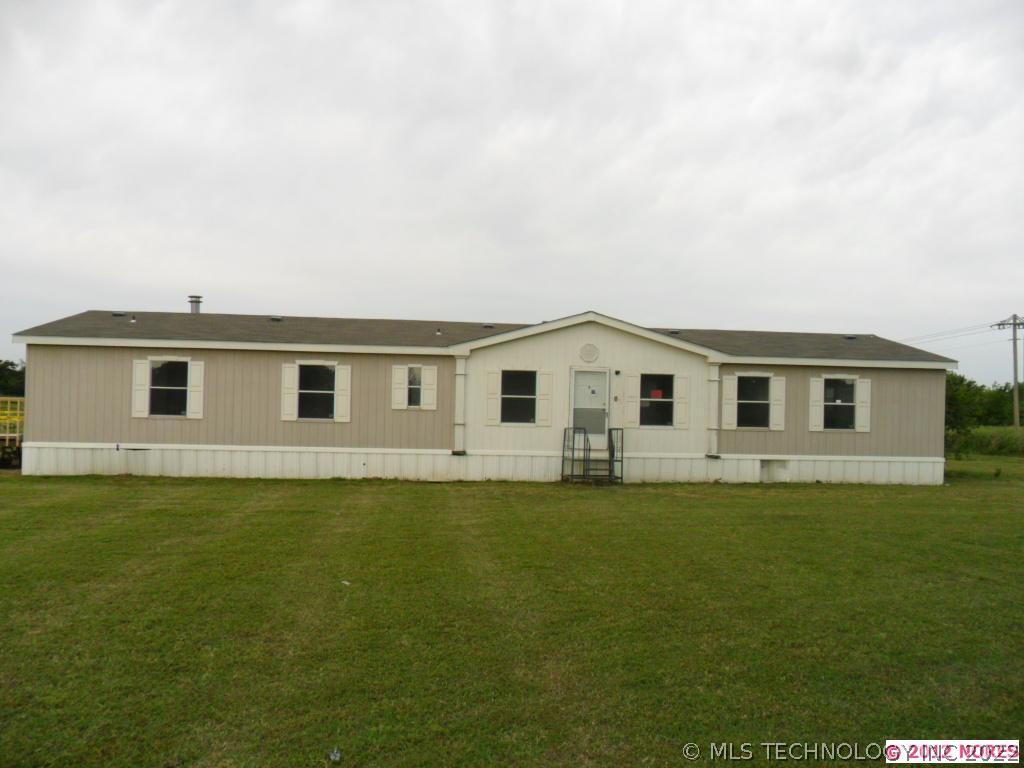 6050 Happy Camp Road Property Photo 1