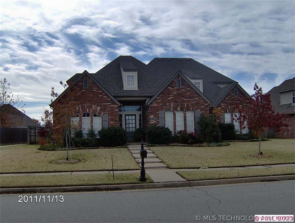 3813 W Roanoke Street Property Photo 1