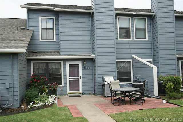 2234 W Quantico Street Property Photo 1