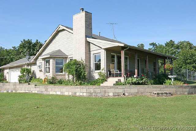 724 Mayfield Road Property Photo 1