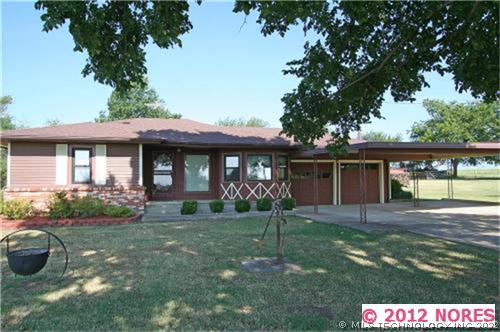 30524 S 4180 Road Property Photo 1
