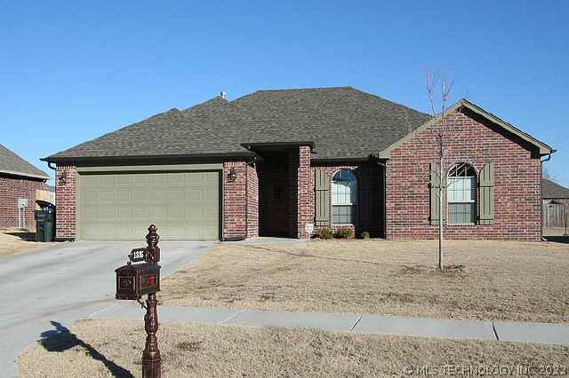 1335 W Keeling Avenue Property Photo 1