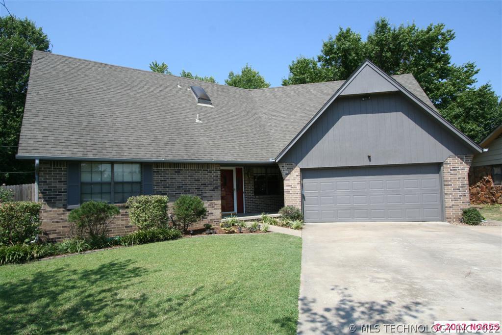 714 W Maple Street Property Photo 1