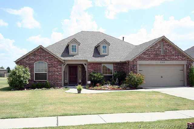 3309 E Emmitsburg Place Property Photo 1