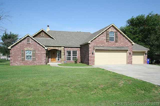 13972 S 262nd East Avenue Property Photo 1