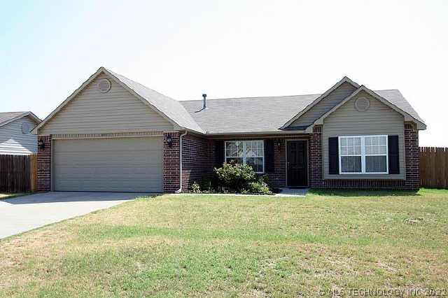 8971 S 258th East Avenue Property Photo 1