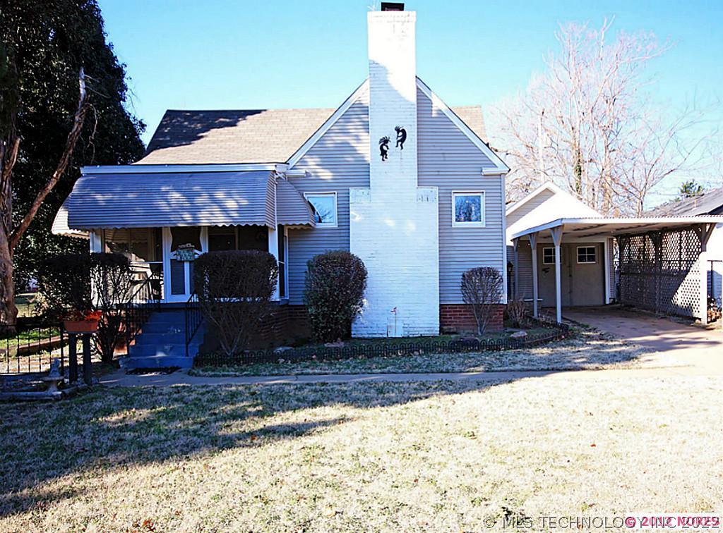 1510 S Knoxville Avenue Property Photo 1