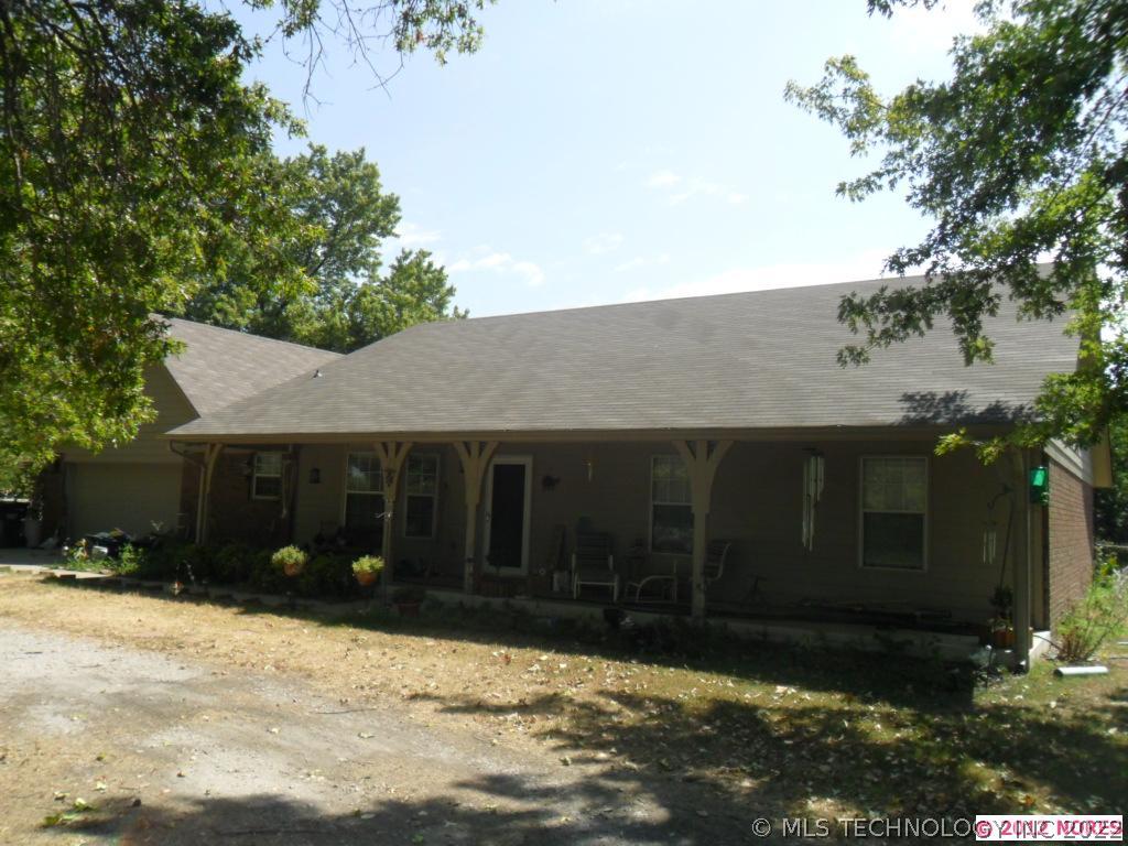 21455 S Dogcreek Road Property Photo 1